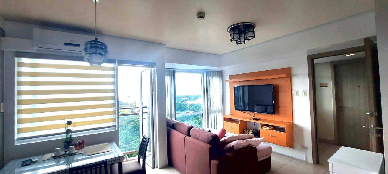 De Luxe, Standard And Studio Suites -The Breeze Residences-Close To Airport,Mall Of Asia, Us Embassy 마닐라 외부 사진