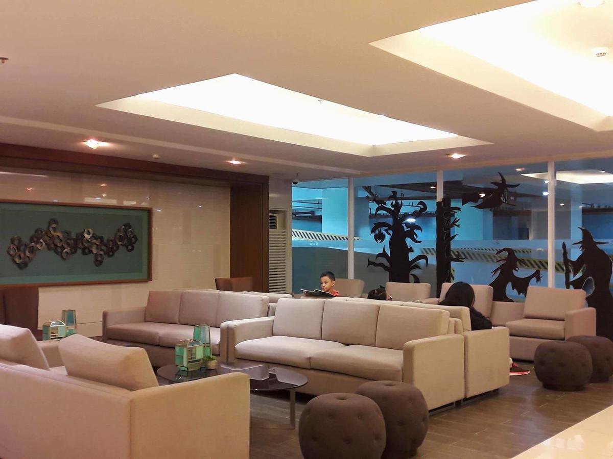 De Luxe, Standard And Studio Suites -The Breeze Residences-Close To Airport,Mall Of Asia, Us Embassy 마닐라 외부 사진